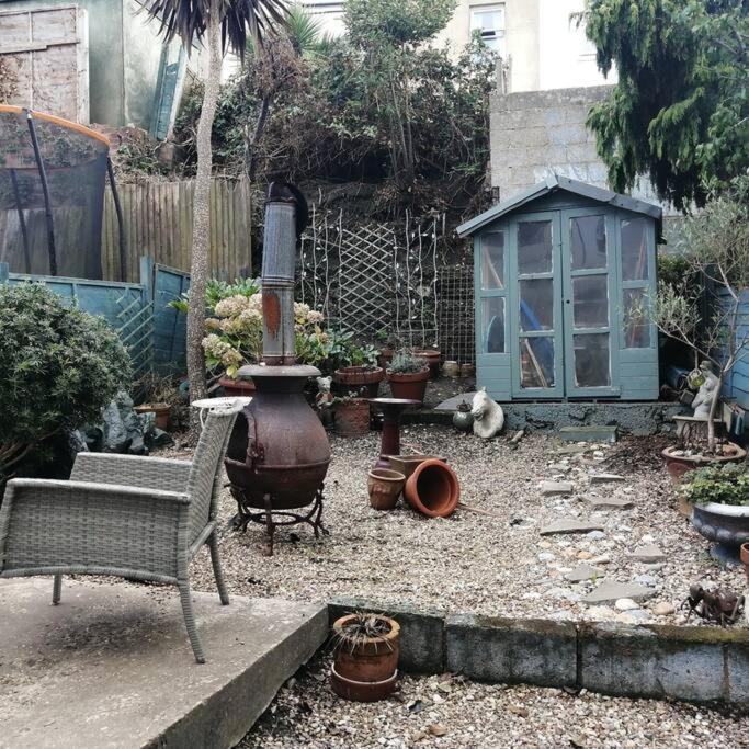 Seaside 2 Bed Terraced House With Garden Villa เฮสติงส์ ภายนอก รูปภาพ
